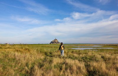 Dans les prés salés, en baie du Mont-Saint-Michel © Sophie Kernen - Jumeaux & Co