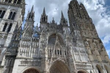 Voyage-a-velo-Normandie-Cathedrale_de_Rouen-300x225