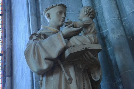 statue-Route-des-Saints@pixabayJACLOU-DL